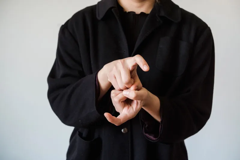 Can You Hear the Punchline? How the Wordplay World Is Finally Waking Up to Deaf Audiences